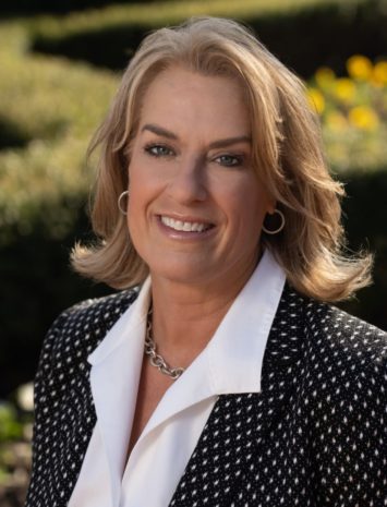 Claire Zangerle - SimpliFi RED Summit Claire Zangerle - SimpliFi RED Summit